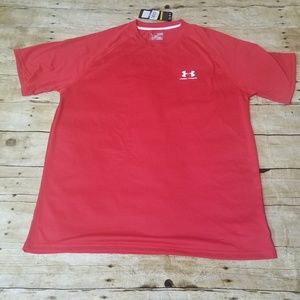 Under armour loose fit conpression t shirt 163